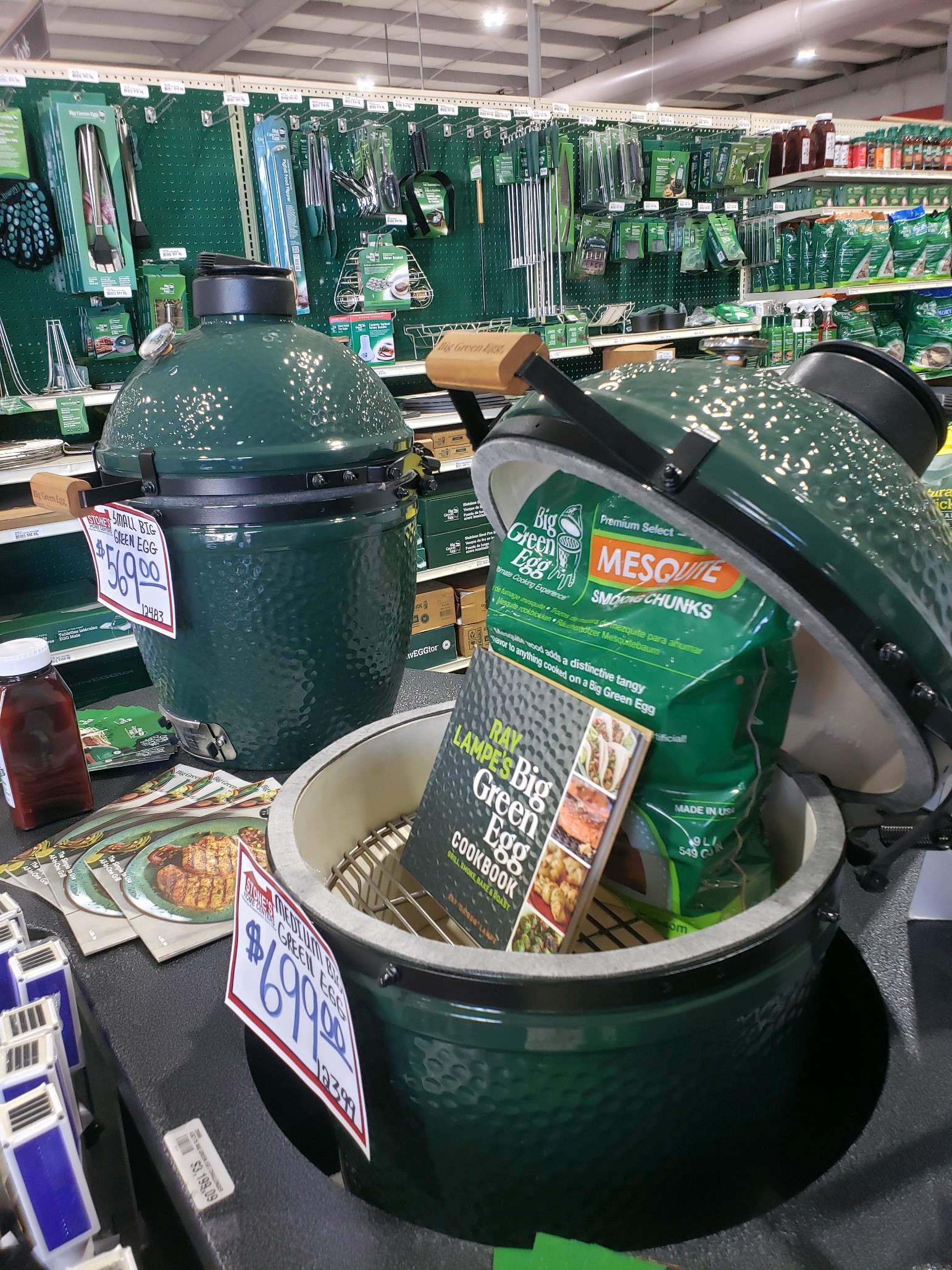 Big green egg dealer best sale